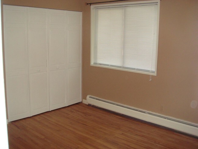 Bedroom 1 - 1205 Island Dr