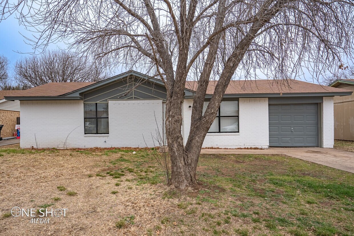 Foto principal - 1718 N Mockingbird Ln