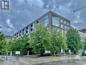 Building Photo - 300A Lett St