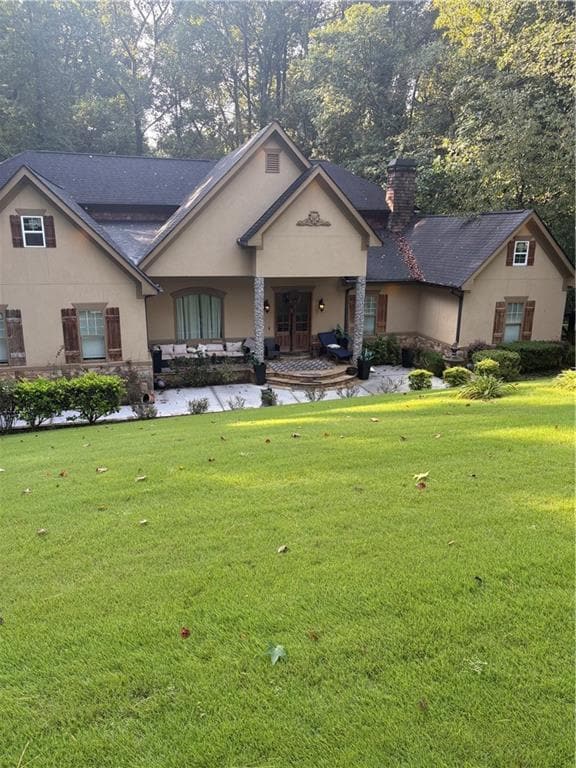Building Photo - 2681 Kenwood Dr