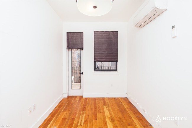 Building Photo - 3 br, 2 bath  - 1426 Dekalb Ave