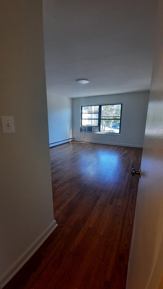 Foto del edificio - 2514 4th St NE