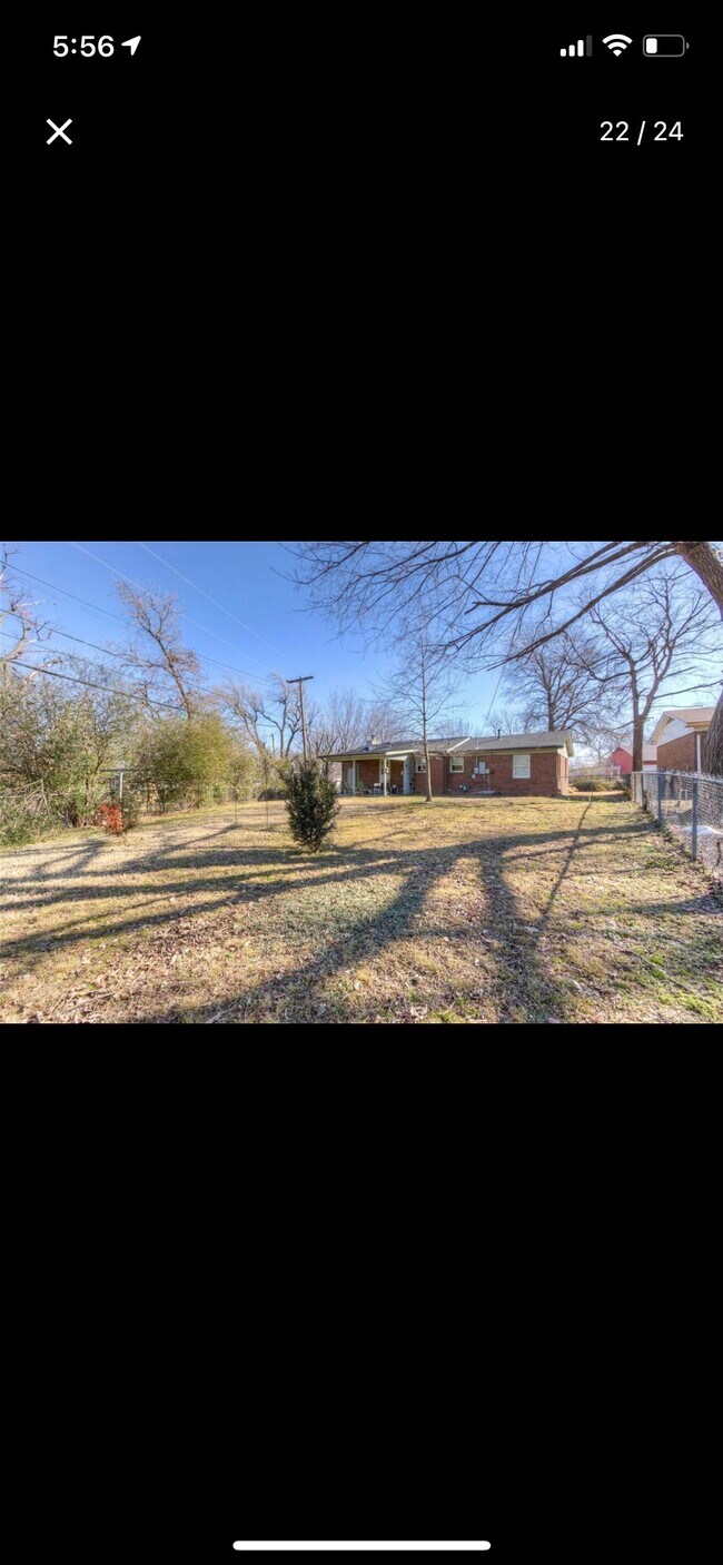 Foto del edificio - 1816 S Lakewood Ave