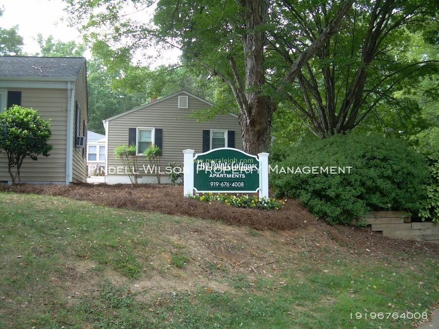 Primary Photo - Five Points Cottages