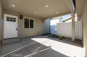 Building Photo - 10419 Amigo Ave