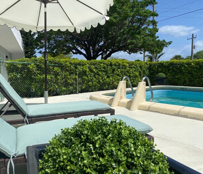 Foto del edificio - Del Rio Apartment Homes