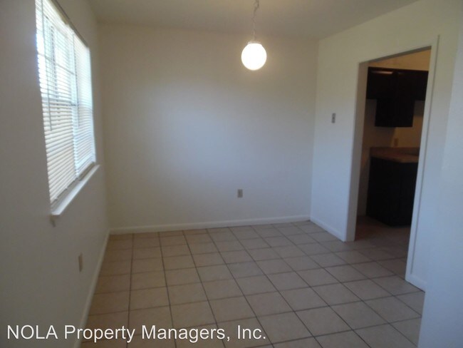 Building Photo - 3712-3714 Rockford Heights