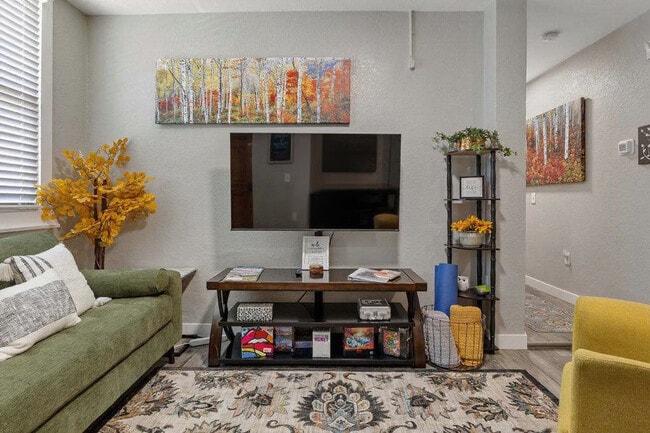 Building Photo - 2490 Main St