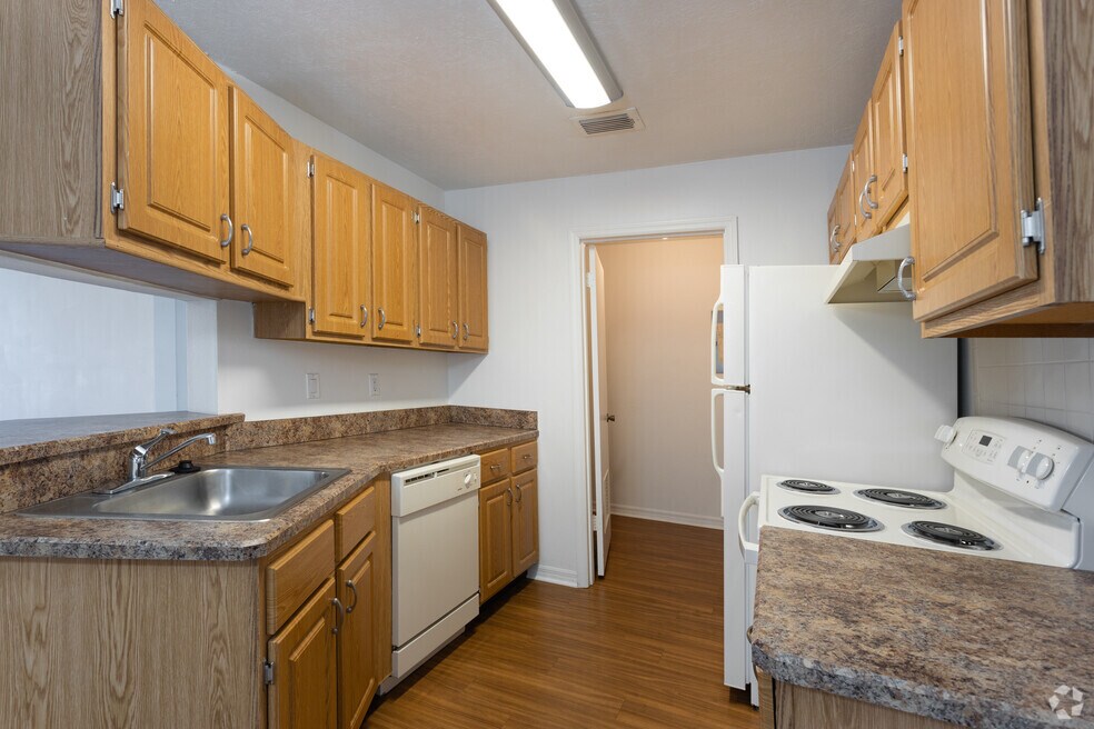 Willow Pond 55+ Active Living Community