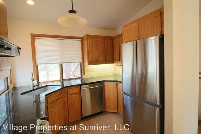 Building Photo - 3 br, 2 bath House - 22 Klamath Lane
