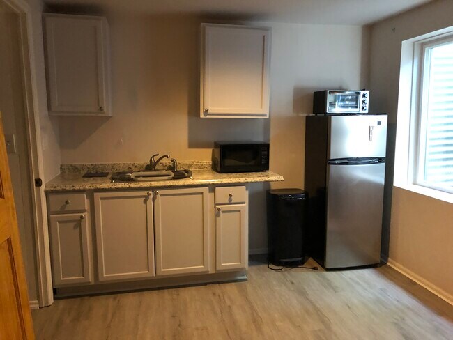 Foto del edificio - 10190 W Jewell Ave