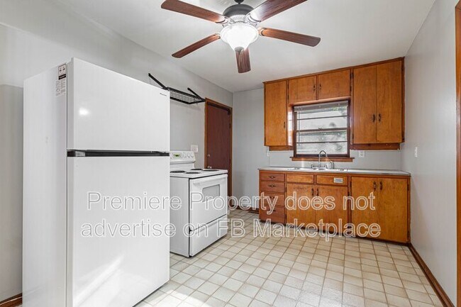 Foto del edificio - 1139 1/2 S Haden St