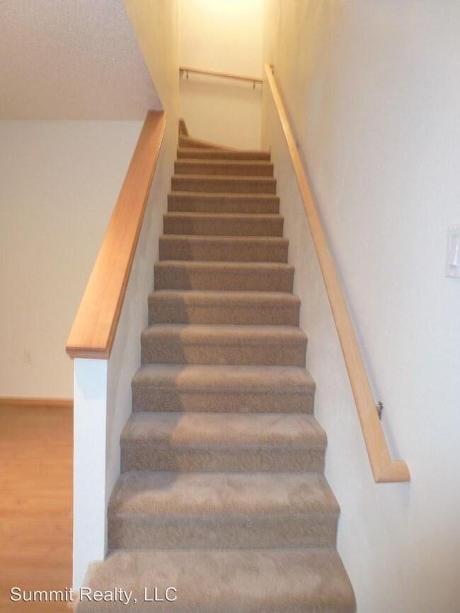 Foto del edificio - 8748 Trinity Dr
