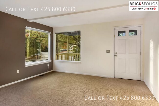 Building Photo - Welcome to Your New Sanctuary in Klahanie,...