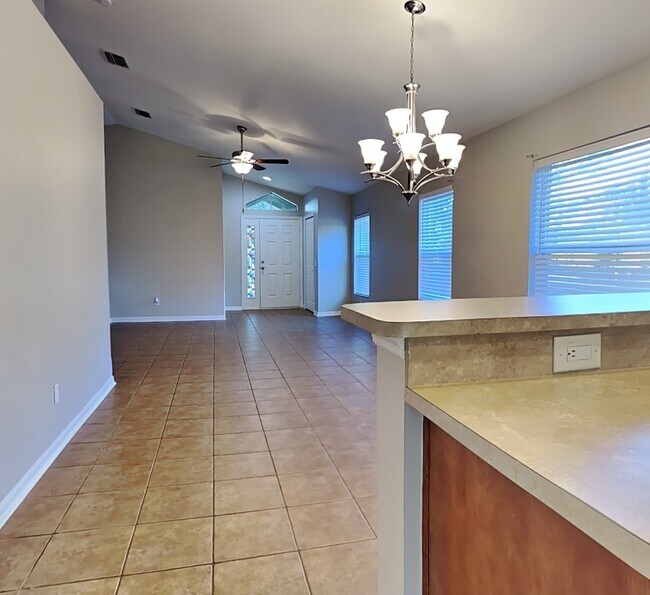 Building Photo - 8414 Silverbell Loop