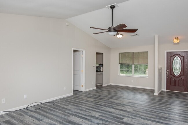 Foto del edificio - 2217 N 61st Ave