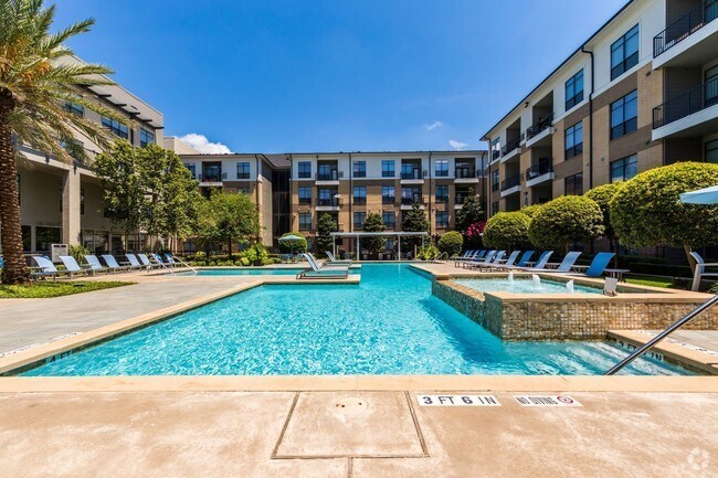 Woodlake Briar Meadow Apartments For Rent Houston Tx
