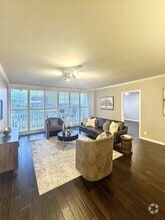 Building Photo - 3701 Turtle Creek Blvd