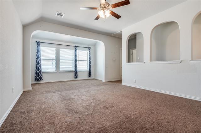 Building Photo - 426 Summer Grove Dr