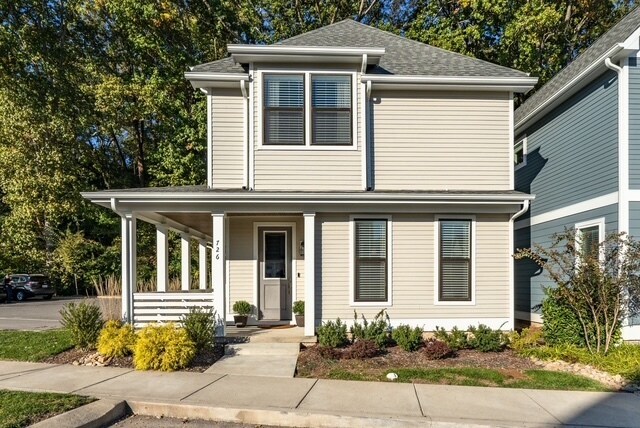 Fachada acogedora de la casa - 726 Mill Creek Meadow Dr