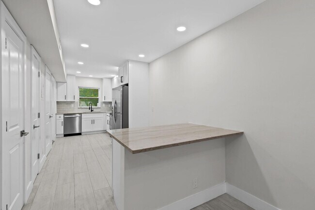 Foto del edificio - 1339 Ave