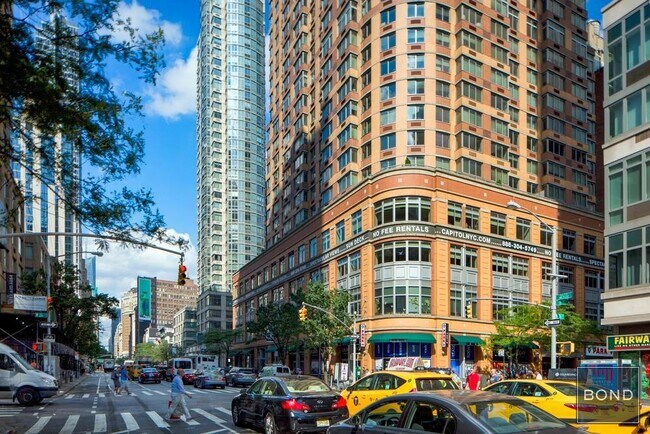 Building Photo - 776 Sixth Avenue