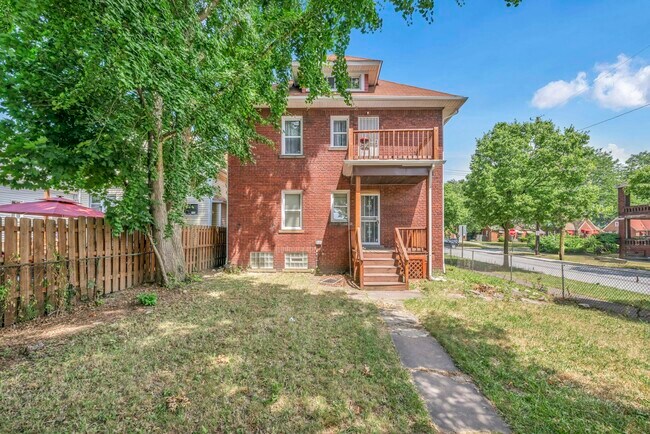 Foto del edificio - 4246 Martin Luther King Jr Dr