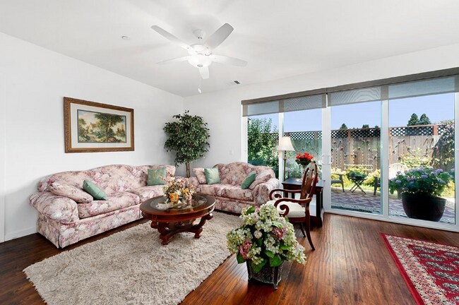 Foto del edificio - 2946 Bay Village Ave