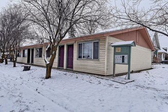 Building Photo - 5217 N Haven St