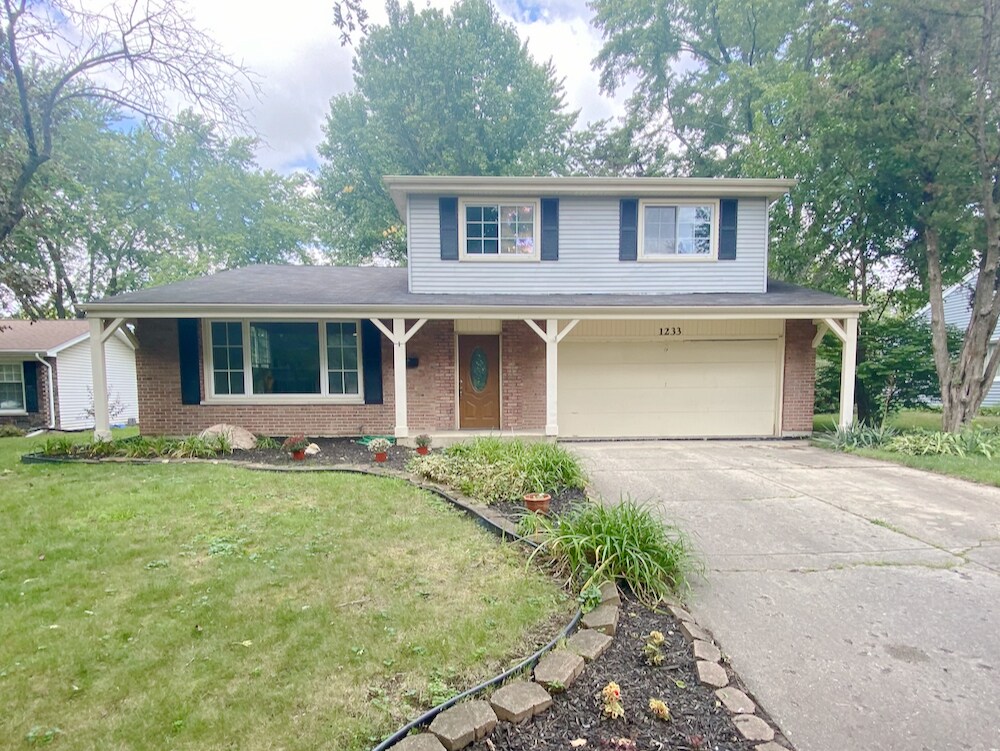 Foto principal - 1233 Brook Ln
