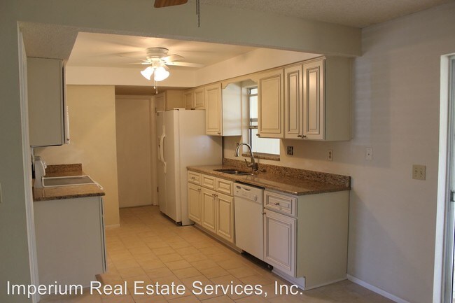 Foto del edificio - 3 br, 2 bath House - 2029 Cormorant Dr