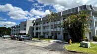 Foto principal - 6550 Royal Palm Blvd