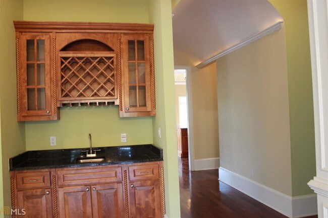 Building Photo - 5237 Sandy Shores Ct
