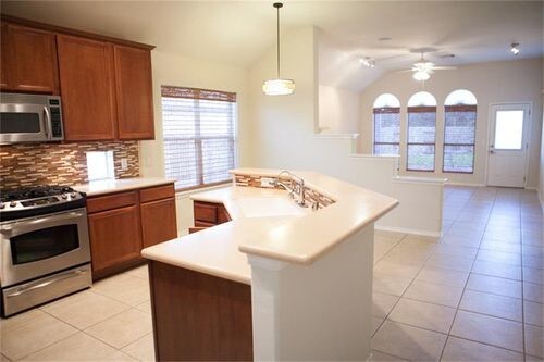 Building Photo - 30306 Legacy Pines Dr