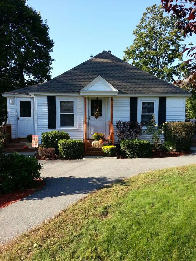 529 Hildreth St, Dracut, MA 01826 House Rental in Dracut, MA