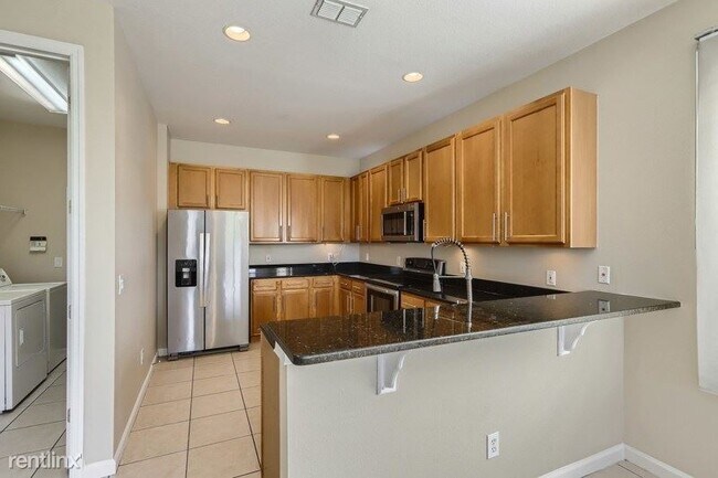 Foto del edificio - 4 br, 3 bath House - 1570 Stargazer Terrac...