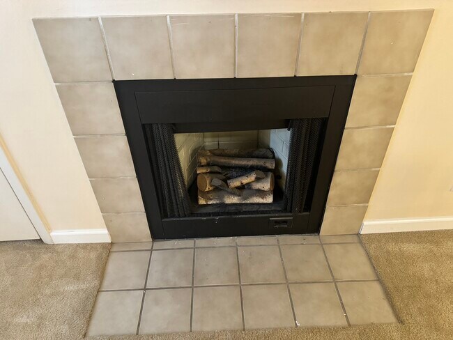 Foto del edificio - 360 Lake Ontario Ct