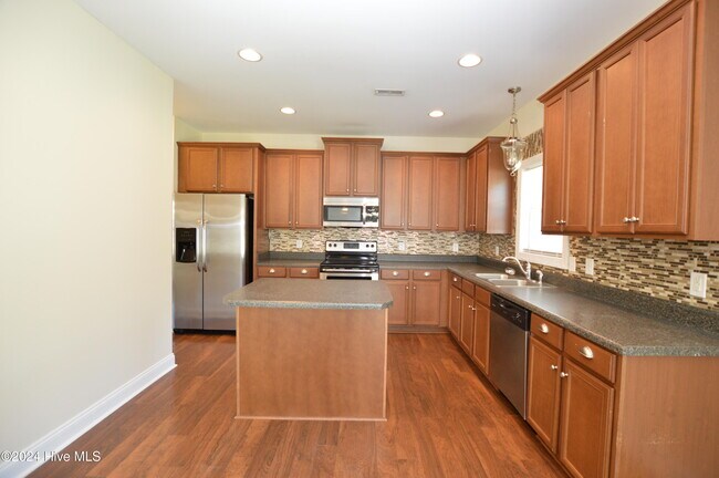 Foto del edificio - 131 Peytons Ridge Dr
