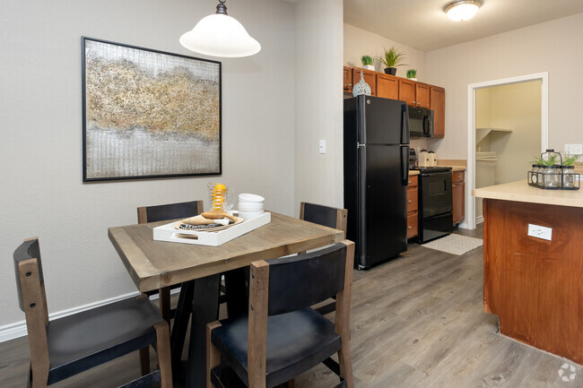 2BR, 2BA - 1012SF - Harris Branch Apartments