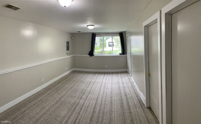 Foto del edificio - 4 br, 2 bath House - 1368 College Ave NE 1...