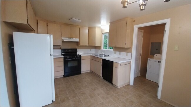 Foto del edificio - 14104 11th Ave SW