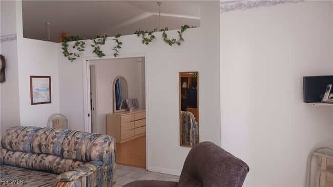 Foto del edificio - 17704 Acacia Dr