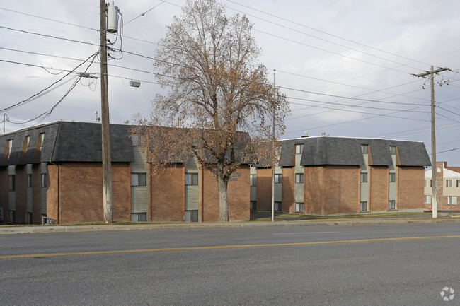 Foto del edificio - Pine View Apartments