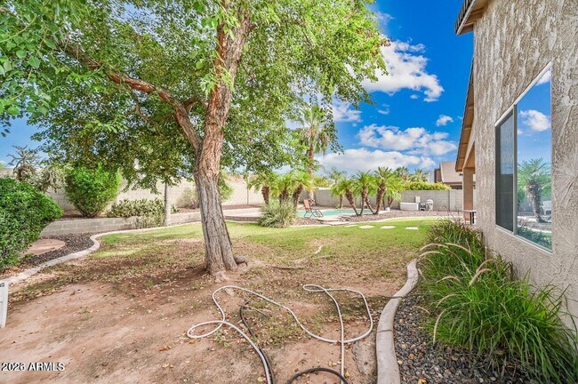 Foto del edificio - 7809 S 20th Ln