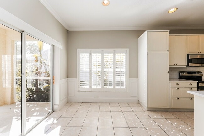 Building Photo - 18863 Maisons Dr