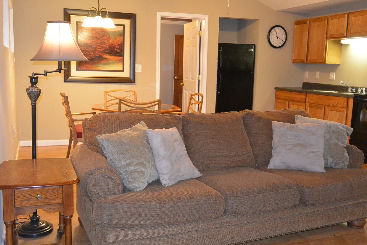 Foto principal - 326 Cherry Ave