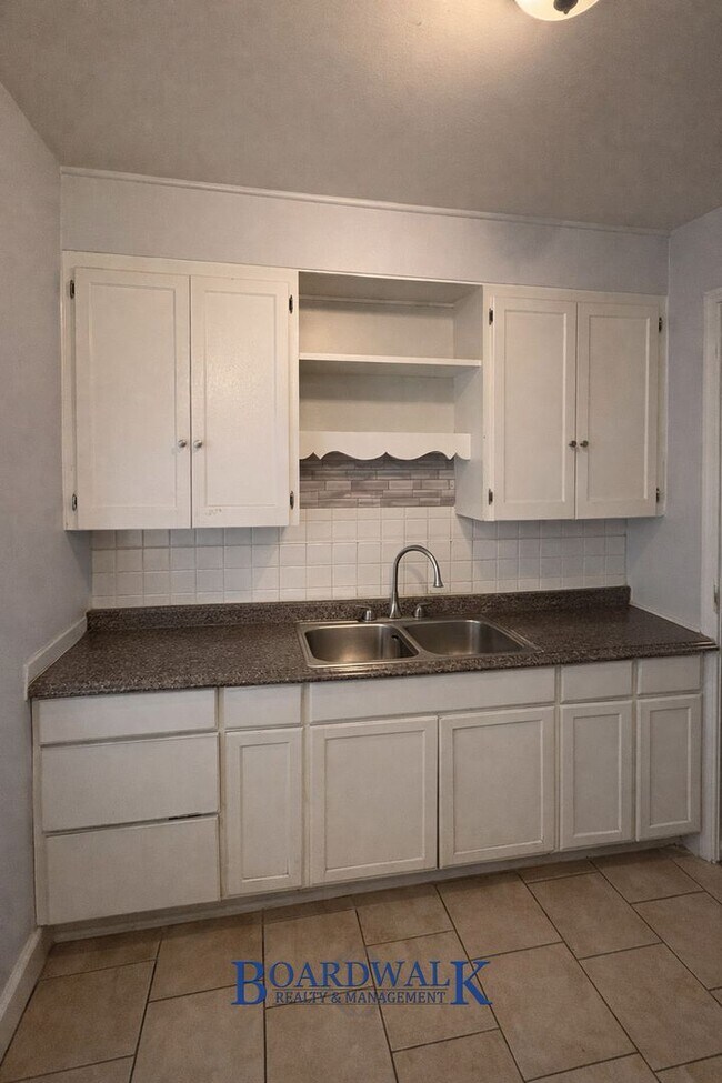 Foto del edificio - 1138-1138 Navajo St