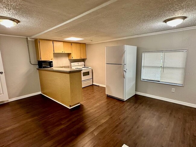 Building Photo - 508 S 8th St