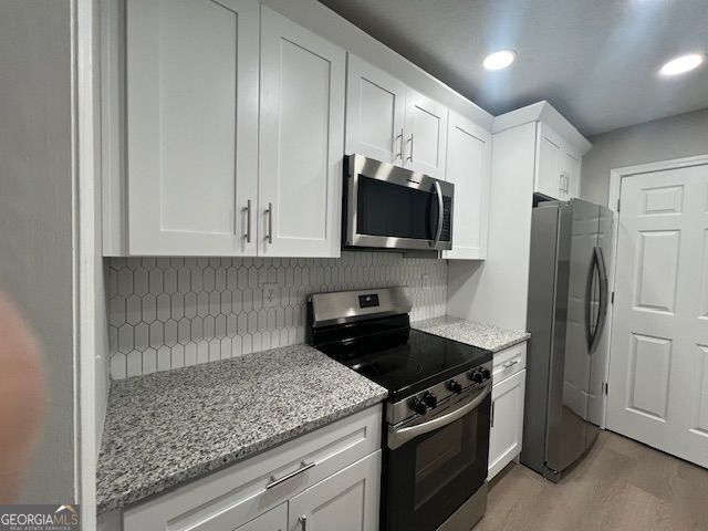 Foto del edificio - 5961 Sherwood Trace