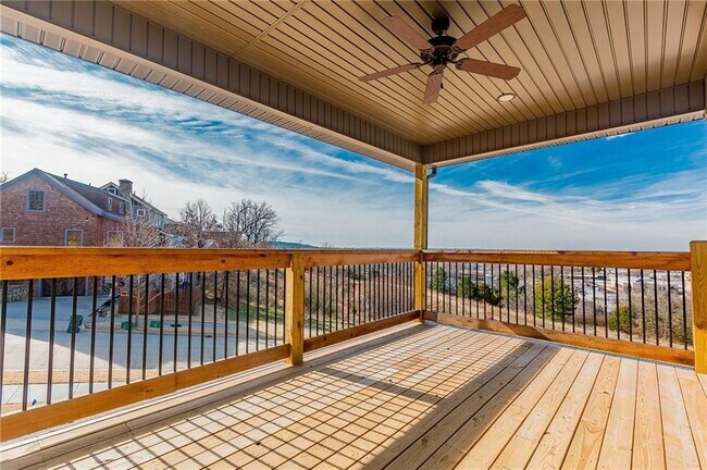 Foto del edificio - 2363 Marks Mill Ln